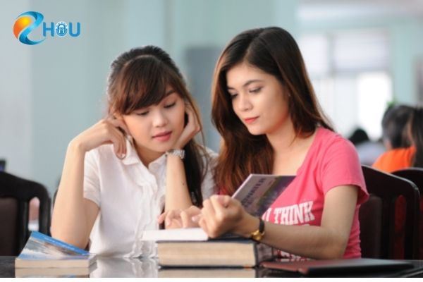 tìm một người bạn cùng học