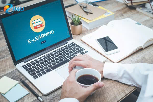 Bằng cử nhân trực tuyến là gì?