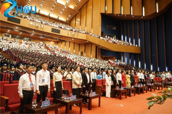truong dai hoc mo ha noi don vi tien phong trong linh vuc dao tao tu xa