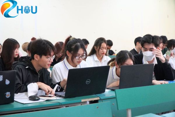 to hop mon xet tuyen nganh cong nghe thong tin khoi D