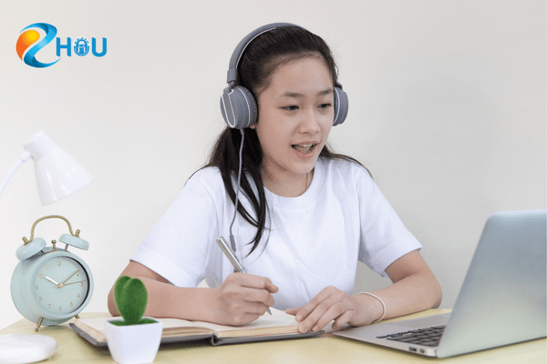 Câu hỏi về học đại học trực tuyến
