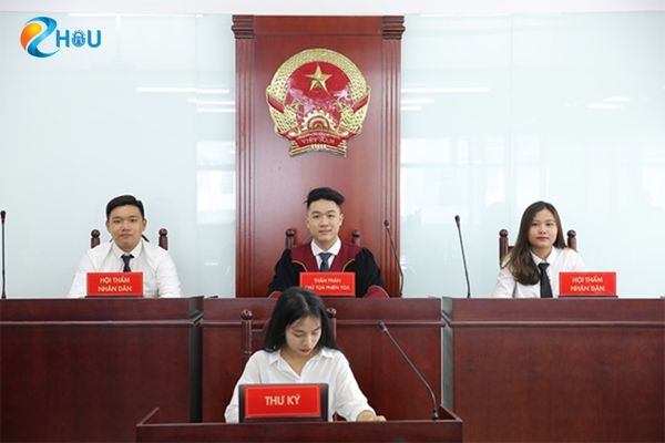 Cẩm nang xin việc ngành Luật dành cho tân cử nhân