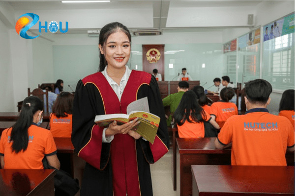 nganh luat trong tuong lai